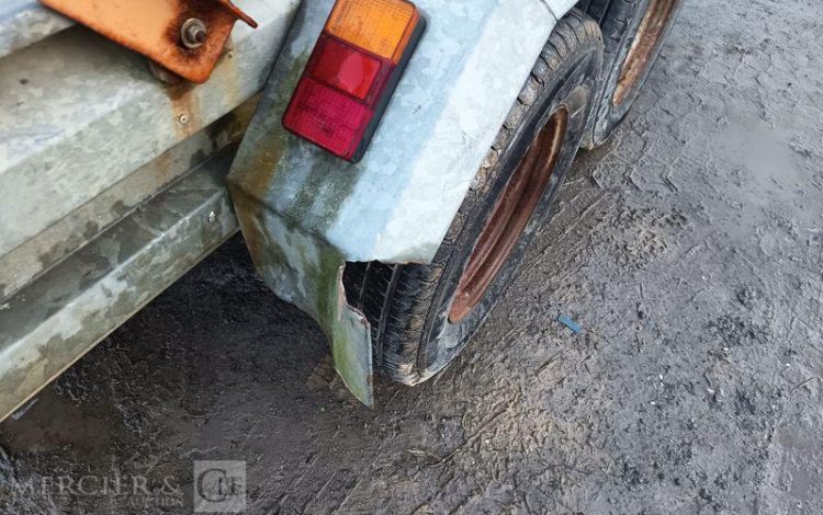 YSM REMORQUE 3T2 PLATEAU  AH-861-NE