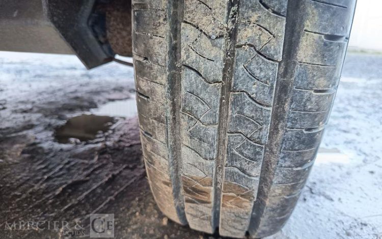 YSM REMORQUE 3T2 PLATEAU  AH-861-NE