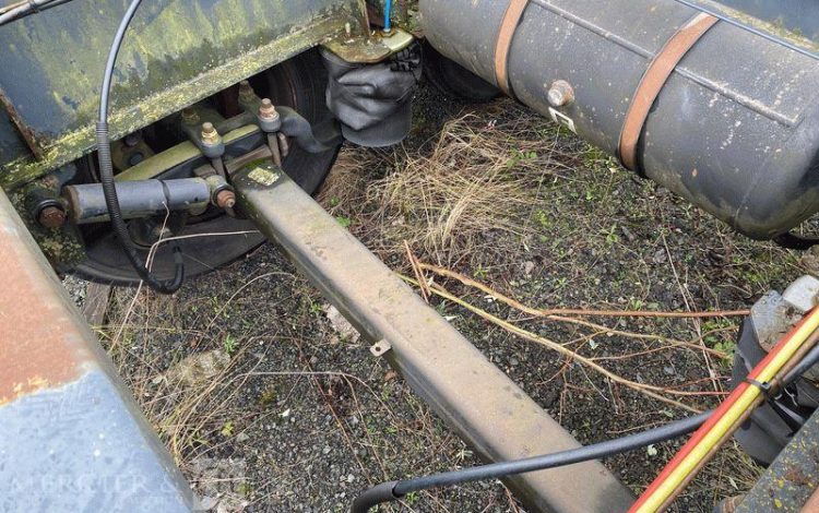 LECITRAILER SREM 3 ESS 42T PORTE CONTENEUR – pour pieces sans CG  AL-925-GG