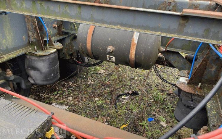 LECITRAILER SREM 3 ESS 42T PORTE CONTENEUR – pour pieces sans CG  AL-925-GG