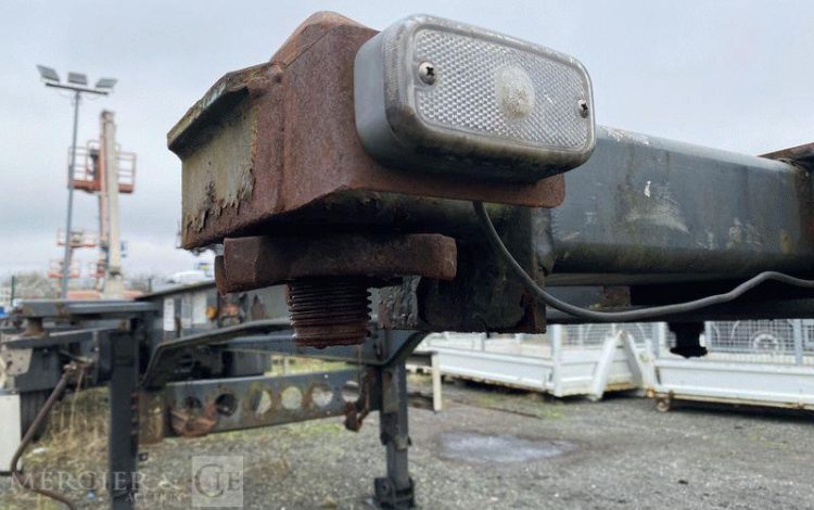 LECITRAILER SREM 3 ESS 42T PORTE CONTENEUR – pour pieces sans CG  AL-925-GG