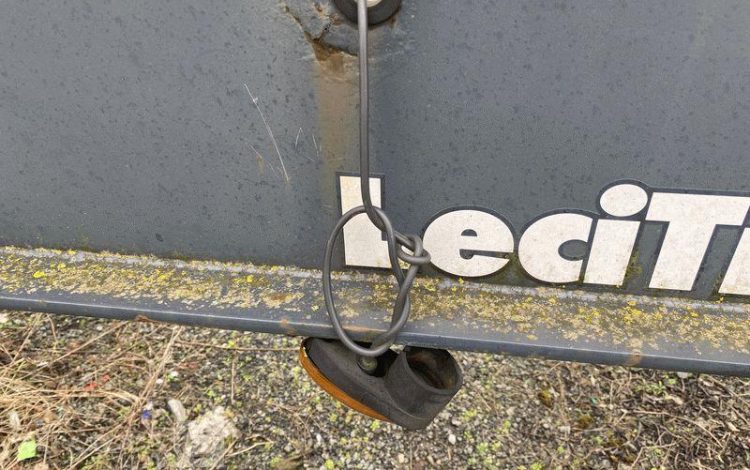 LECITRAILER SREM 3 ESS 42T PORTE CONTENEUR – pour pieces sans CG  AL-925-GG