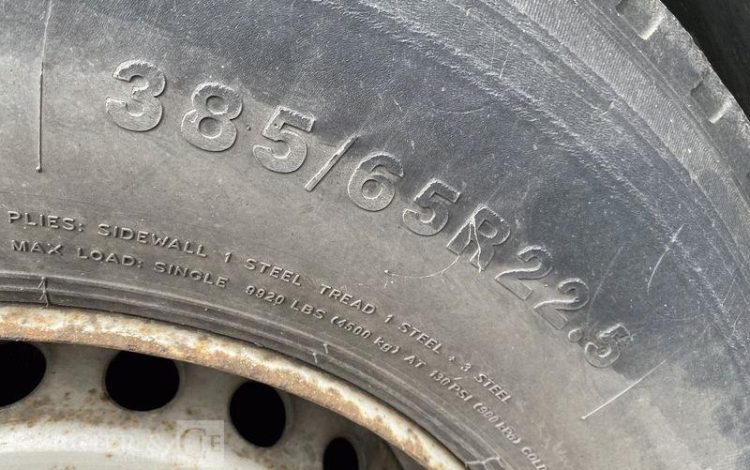 LECITRAILER SREM 3 ESS 42T PORTE CONTENEUR – pour pieces sans CG  AL-925-GG