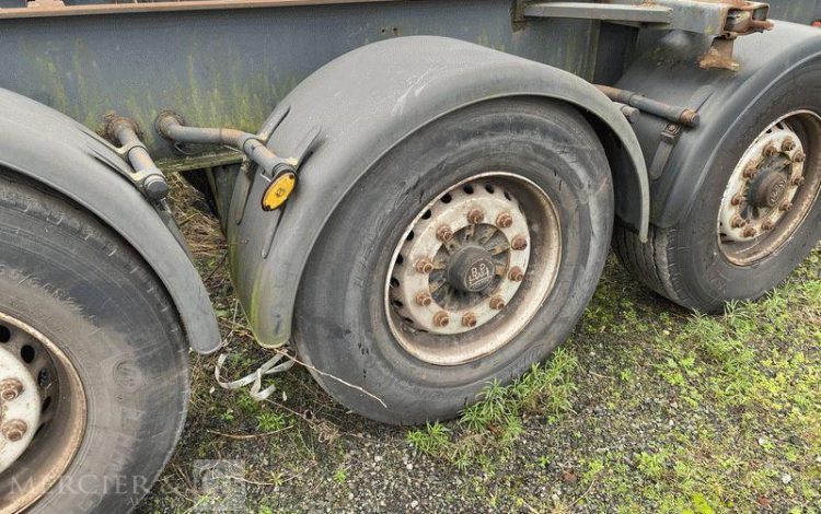 LECITRAILER SREM 3 ESS 42T PORTE CONTENEUR – pour pieces sans CG  AL-925-GG