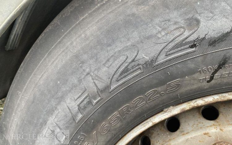 LECITRAILER SREM 3 ESS 42T PORTE CONTENEUR – pour pieces sans CG  AL-925-GG