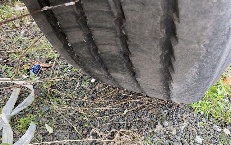 LECITRAILER SREM 3 ESS 42T PORTE CONTENEUR – pour pieces sans CG  AL-925-GG