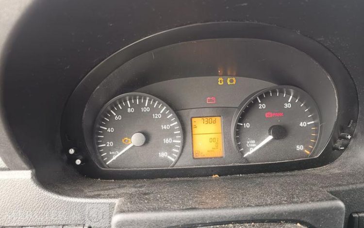 MERCEDES SPRINTER II 906.613 210CDI 37N 2.2 D DPF 3.0T 95 cv – 206119 KMS – ANNEE 2010 BLANC BC-324-CX