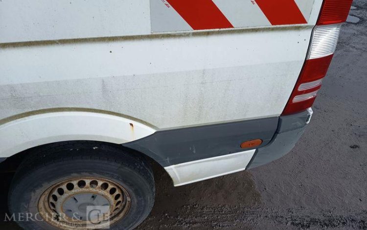 MERCEDES SPRINTER II 906.613 210CDI 37N 2.2 D DPF 3.0T 95 cv – 206119 KMS – ANNEE 2010 BLANC BC-324-CX