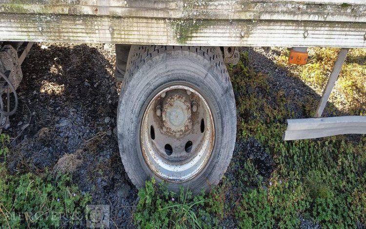 RENAULT MIDLUM 180 DXi CAISSE – PTAC : 11,99 TONNES – DIESEL – ANNEE 2006 BLANC BE-734-SV