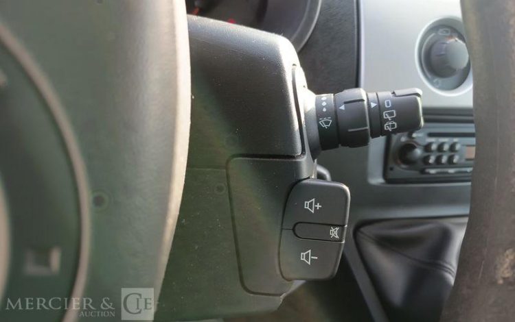 RENAULT KANGOO II EXPRESS (VU) 1.5 DCI 70 CV – DIESEL – 224159 KMS – ANNEE 2012 BLEU CA-021-CY