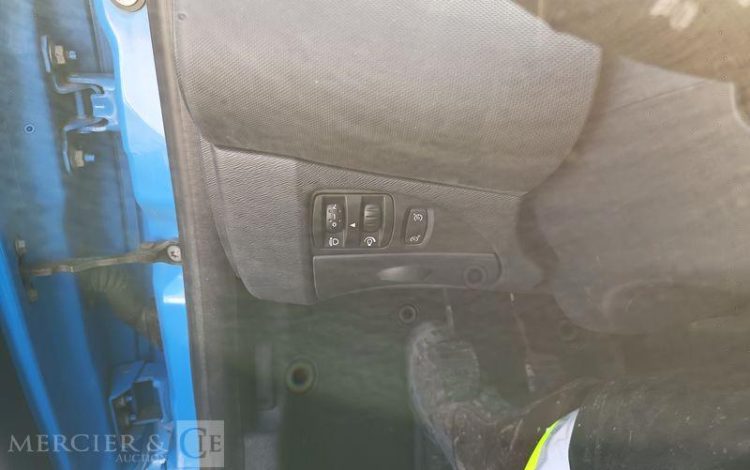 RENAULT TWINGO DCI  CM-097-JS