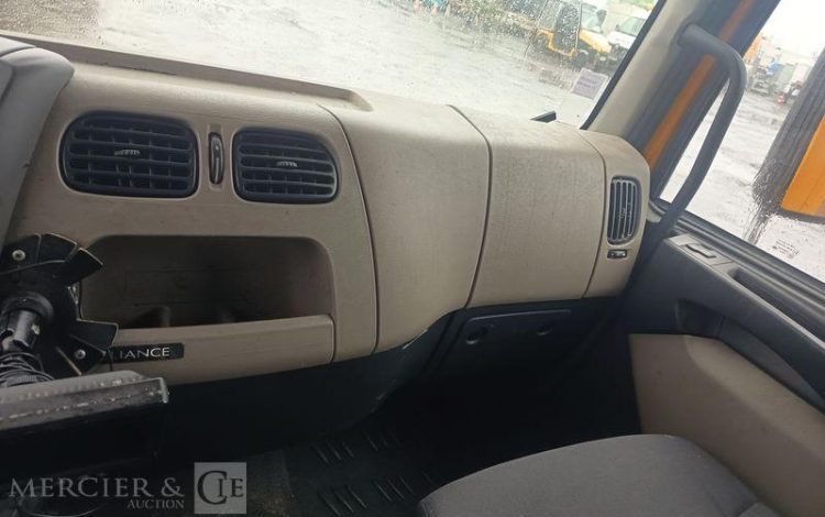 RENAULT MIDLUM  CX-286-DM