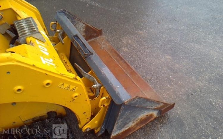 MESSERSI MINI CHARGEUR CTL-40T – 353H – AN2021 JAUNE D0001742