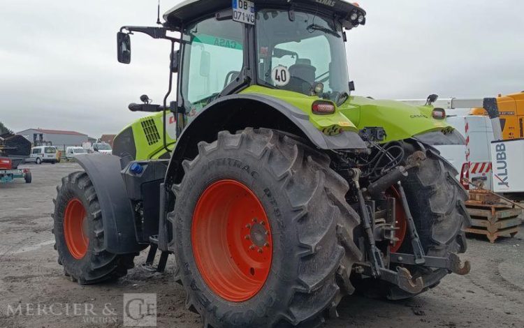 CLAAS TRACTEUR AGRICOLE AXION 810 – DIESEL – 6253 HEURES – ANNEE 2013  DB-071-VG