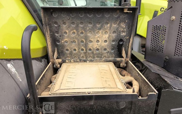 CLAAS TRACTEUR AGRICOLE AXION 810 – DIESEL – 6253 HEURES – ANNEE 2013  DB-071-VG