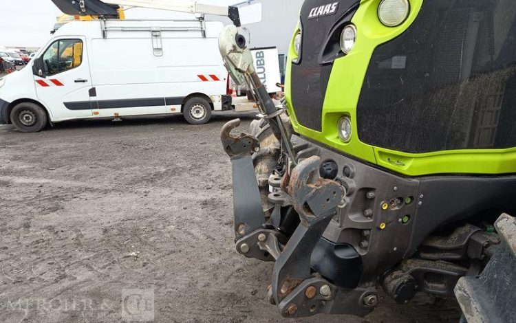 CLAAS TRACTEUR AGRICOLE AXION 810 – DIESEL – 6253 HEURES – ANNEE 2013  DB-071-VG