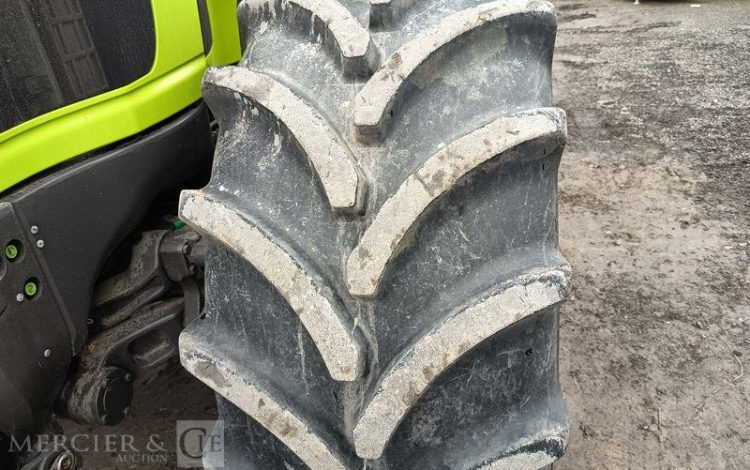 CLAAS TRACTEUR AGRICOLE AXION 810 – DIESEL – 6253 HEURES – ANNEE 2013  DB-071-VG