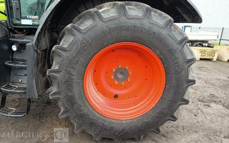 CLAAS TRACTEUR AGRICOLE AXION 810 – DIESEL – 6253 HEURES – ANNEE 2013  DB-071-VG
