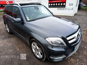 MERCEDES CLASSE GLK 2,2 220 CDI 170 BLUEFFICIENCY SPORT 4 MATIC 7G-TRONIC – ANNEE 2013 BLEU DB-333-SN