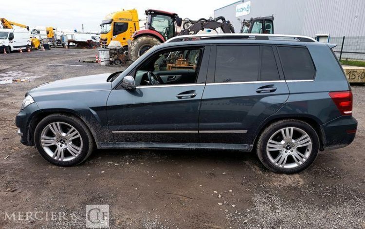 MERCEDES CLASSE GLK 2,2 220 CDI 170 BLUEFFICIENCY SPORT 4 MATIC 7G-TRONIC – ANNEE 2013 BLEU DB-333-SN