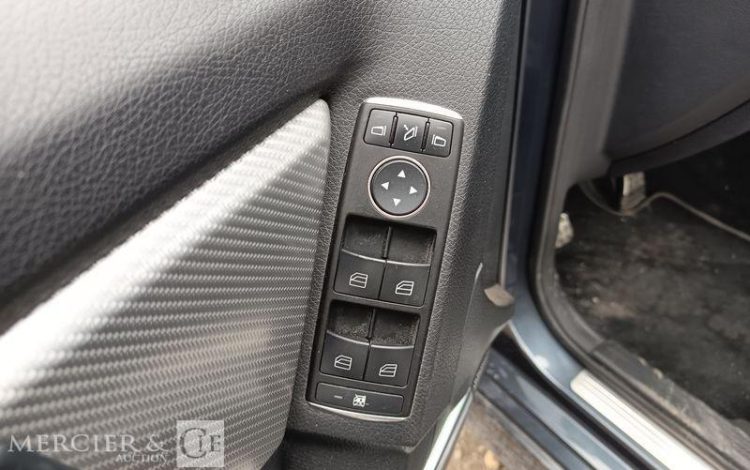 MERCEDES CLASSE GLK 2,2 220 CDI 170 BLUEFFICIENCY SPORT 4 MATIC 7G-TRONIC – ANNEE 2013 BLEU DB-333-SN