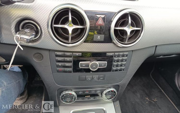 MERCEDES CLASSE GLK 2,2 220 CDI 170 BLUEFFICIENCY SPORT 4 MATIC 7G-TRONIC – ANNEE 2013 BLEU DB-333-SN