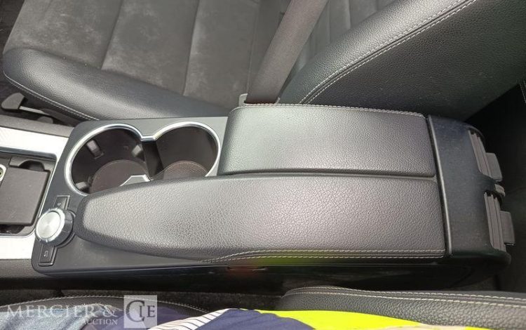 MERCEDES CLASSE GLK 2,2 220 CDI 170 BLUEFFICIENCY SPORT 4 MATIC 7G-TRONIC – ANNEE 2013 BLEU DB-333-SN