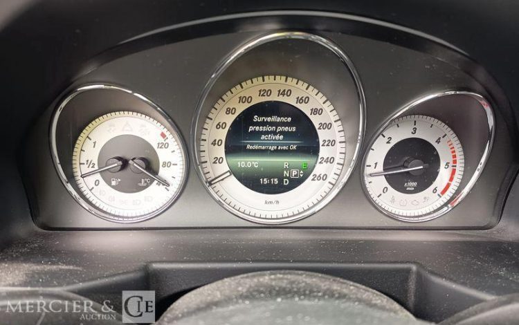 MERCEDES CLASSE GLK 2,2 220 CDI 170 BLUEFFICIENCY SPORT 4 MATIC 7G-TRONIC – ANNEE 2013 BLEU DB-333-SN