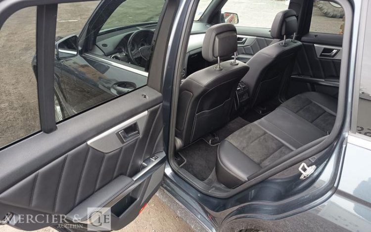 MERCEDES CLASSE GLK 2,2 220 CDI 170 BLUEFFICIENCY SPORT 4 MATIC 7G-TRONIC – ANNEE 2013 BLEU DB-333-SN
