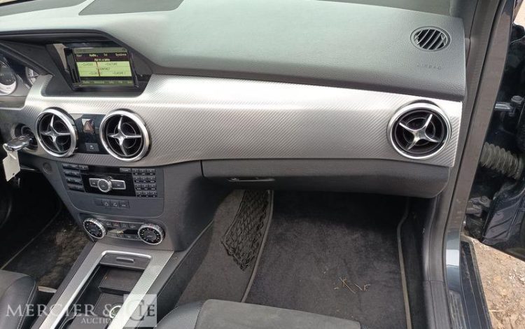 MERCEDES CLASSE GLK 2,2 220 CDI 170 BLUEFFICIENCY SPORT 4 MATIC 7G-TRONIC – ANNEE 2013 BLEU DB-333-SN