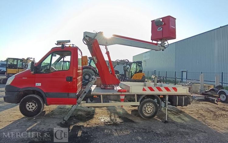 MULTITEL 35S11 AVEC NACELLE MULTITEL 160ALUDS 16M  DD-933-RG