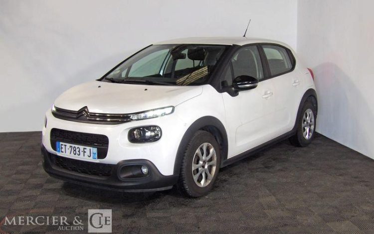 TOYOTA YARIS 1,4 D4D 90 LUNA PACK BVA BLANC DG-027-JT