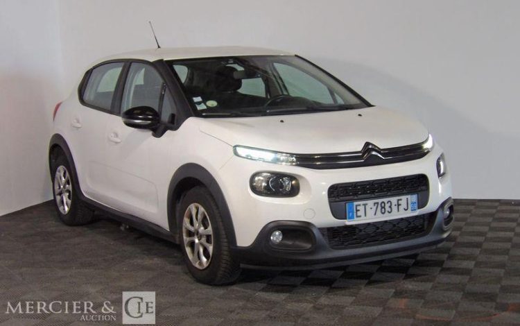 TOYOTA YARIS 1,4 D4D 90 LUNA PACK BVA BLANC DG-027-JT