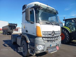 MERCEDES ACTROS 1845 EQUIPE HYDRAULIQUE BLANC DQ-939-KG