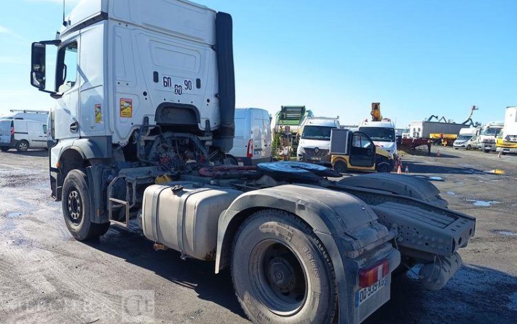 MERCEDES ACTROS 1845 EQUIPE HYDRAULIQUE BLANC DQ-939-KG