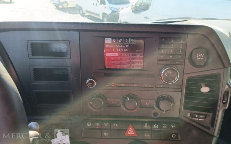 MERCEDES ACTROS 1845 EQUIPE HYDRAULIQUE BLANC DQ-939-KG