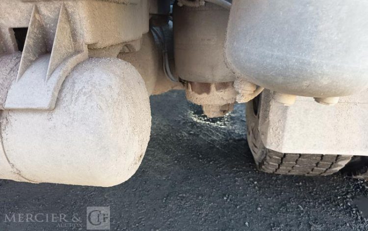 MERCEDES ACTROS 1845 EQUIPE HYDRAULIQUE BLANC DQ-939-KG