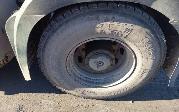 MERCEDES ACTROS 1845 EQUIPE HYDRAULIQUE BLANC DQ-939-KG