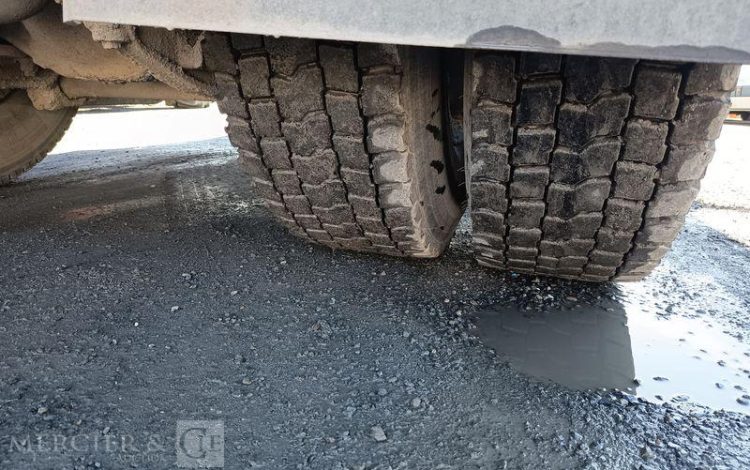 MERCEDES ACTROS 1845 EQUIPE HYDRAULIQUE BLANC DQ-939-KG