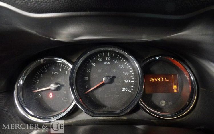 DACIA DUSTER 1.5 DCI 110CH PRESTIGE 4X2 GRIS DR-650-DV