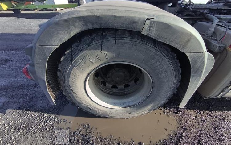 MERCEDES ACTROS 1845 – PTRA : 44 TONNES – DIESEL – 664614 KMS – ANNEE 2015 BLANC DT-318-EJ