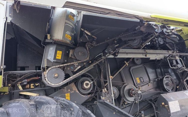 CLAAS MOISSONNEUSE BATTEUSE TUCANO 440 – DIESEL – 1576 HEURES – ANNEE 2015  DT-384-FC