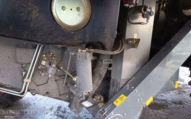 CLAAS MOISSONNEUSE BATTEUSE TUCANO 440 – DIESEL – 1576 HEURES – ANNEE 2015  DT-384-FC