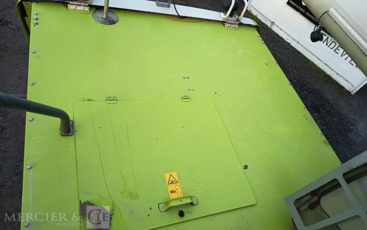 CLAAS MOISSONNEUSE BATTEUSE TUCANO 440 – DIESEL – 1576 HEURES – ANNEE 2015  DT-384-FC