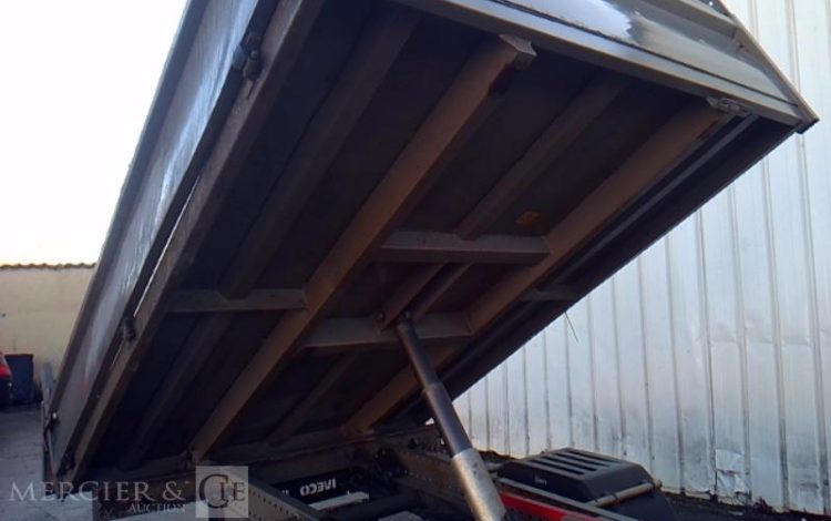 IVECO 35C13 BENNE SIMPLE CABINE COFFRE  EF-183-JA
