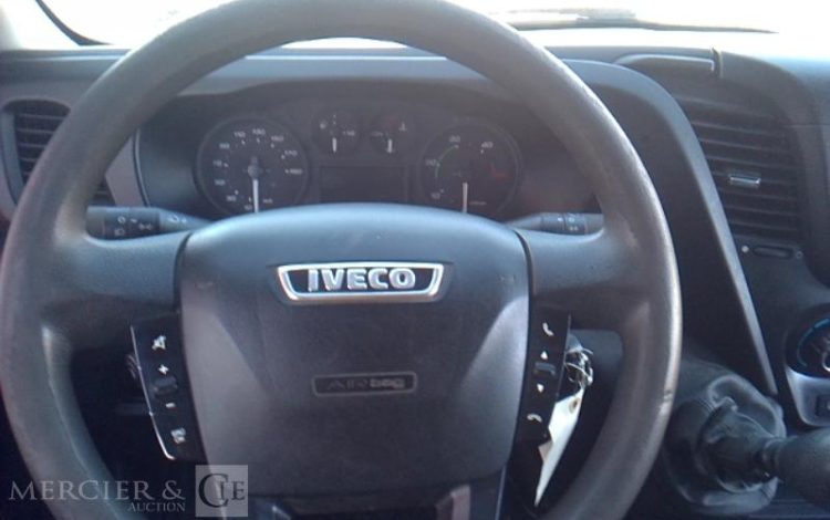 IVECO 35C13 BENNE SIMPLE CABINE COFFRE  EF-183-JA