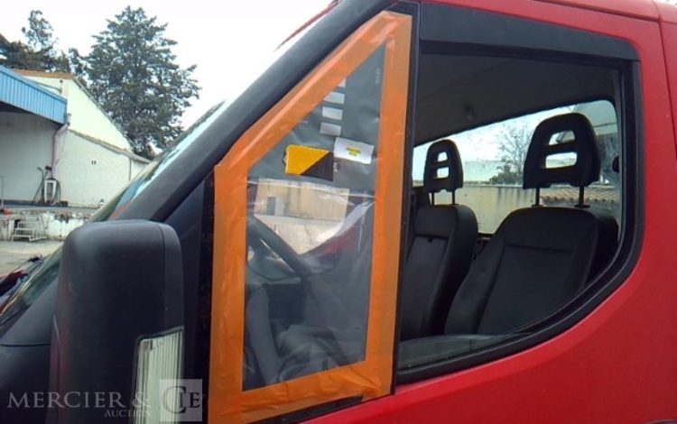 IVECO 35C13 BENNE SIMPLE CABINE COFFRE  EF-183-JA