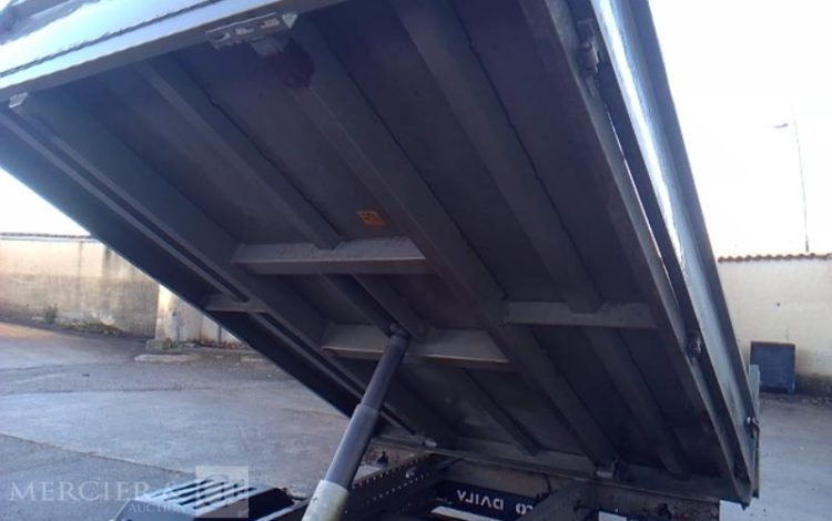 IVECO 35C13 BENNE SIMPLE CABINE COFFRE  EF-183-JA