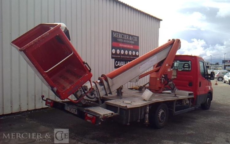 MULTITEL DAILY AVEC NACELLE MULTITEL MT202DS 20M  EK-383-LM