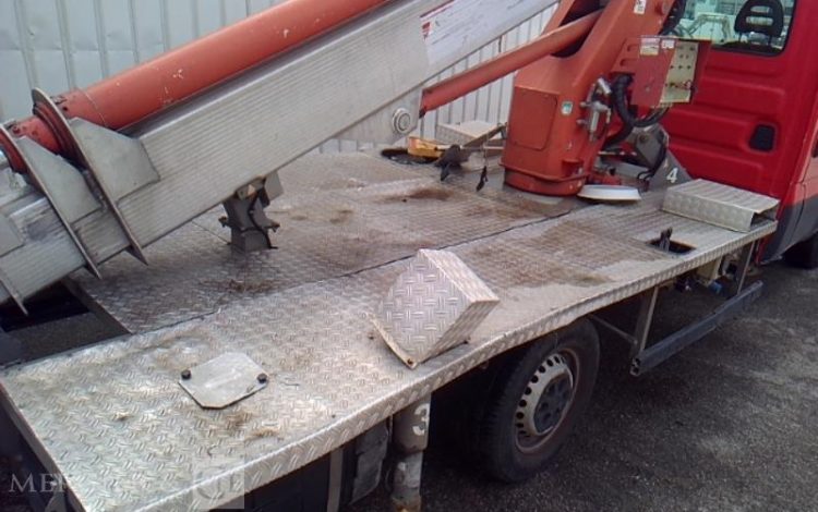 MULTITEL DAILY AVEC NACELLE MULTITEL MT202DS 20M  EK-383-LM